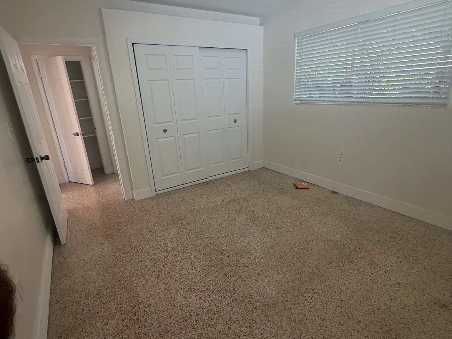 1 bed, 700 sqft, $1,700 — Photo 4