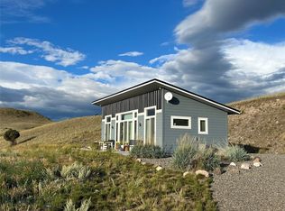 76 Arcturus Dr, Emigrant, MT 59027