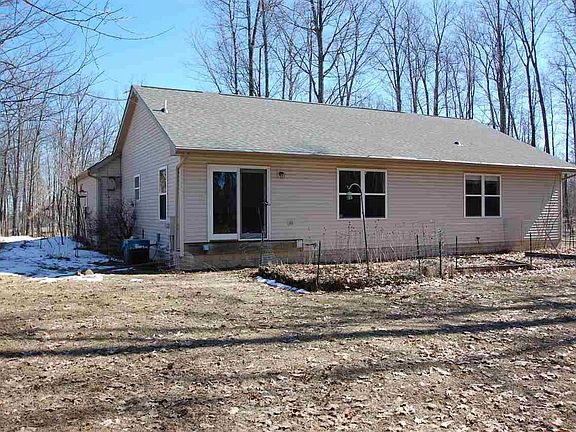 2nd image of 1360 Adam Dr