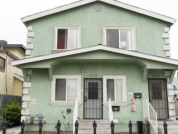 2nd image of 1512 W 51st St #1512