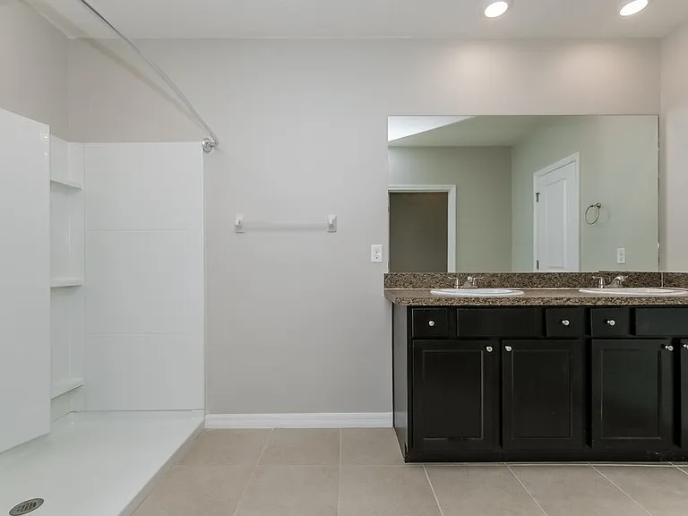 10988 Carlton Fields Dr — Photo 15