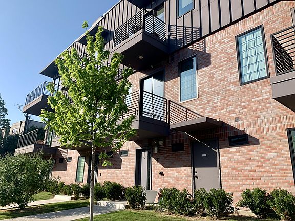 2nd image of 2450 N Garrett Ave #3