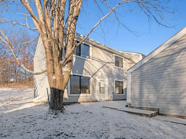 4231 Sylvia Ln N, Shoreview, MN 55126