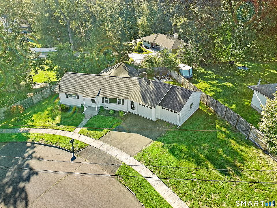 1st image of 5 Walnut Lane