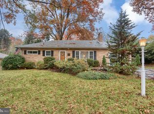 4004 Eastbrook Rd, Harrisburg, PA 17109