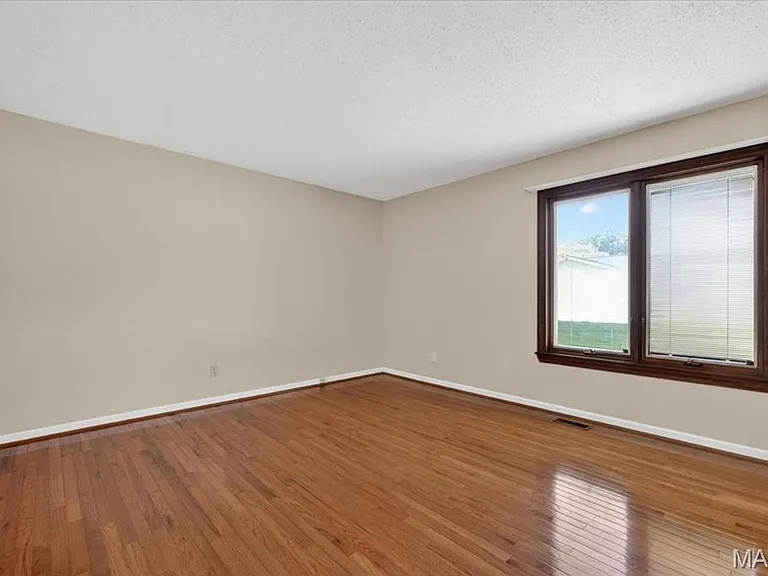 4038 N Bridge Dr — Photo 19