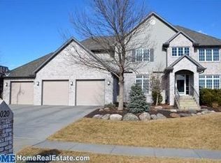 2020 Southern Light Dr, Lincoln, NE 68512