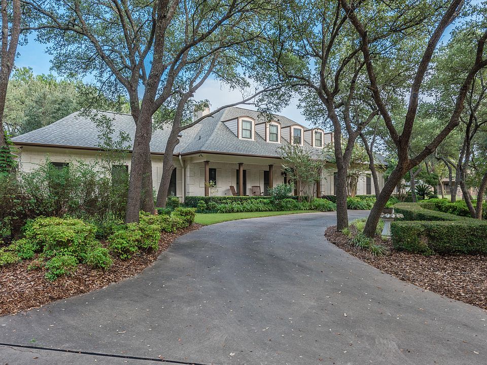 1st image of 2409 Walsh Dr