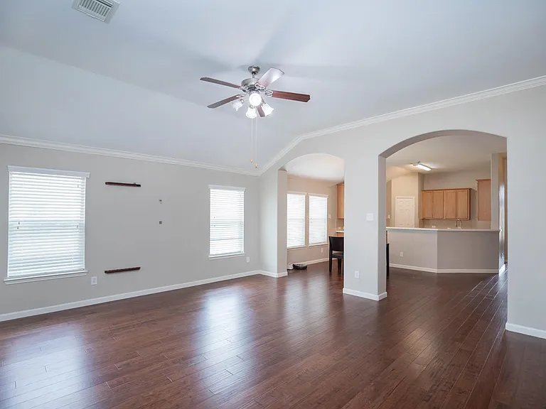 21206 Colton Cove Dr — Photo 3