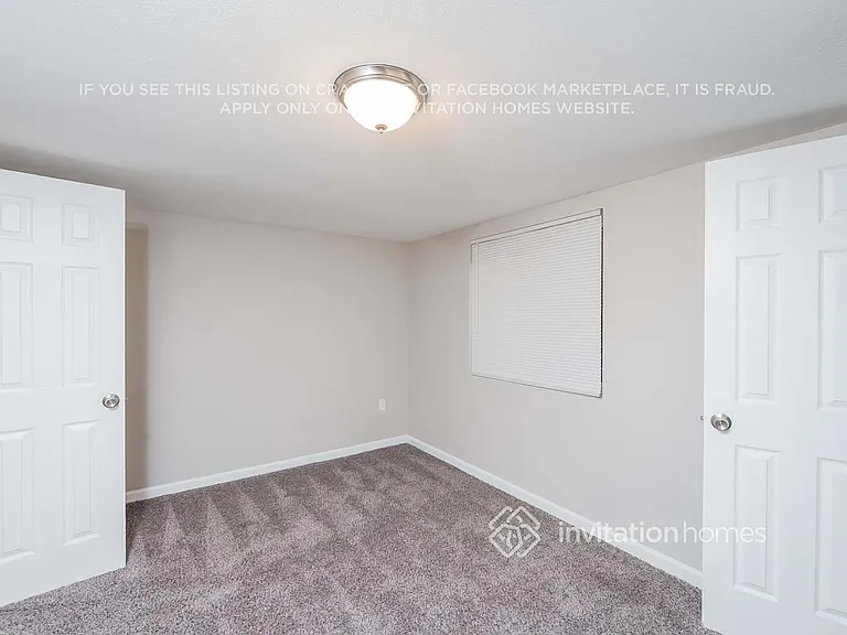 19710 E Lasalle Dr — Photo 8