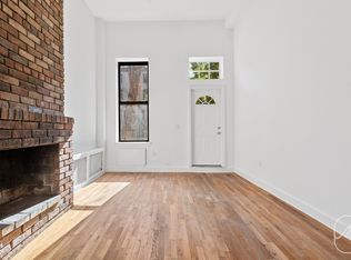 466 W 23rd St APT 1R, New York, NY 10011