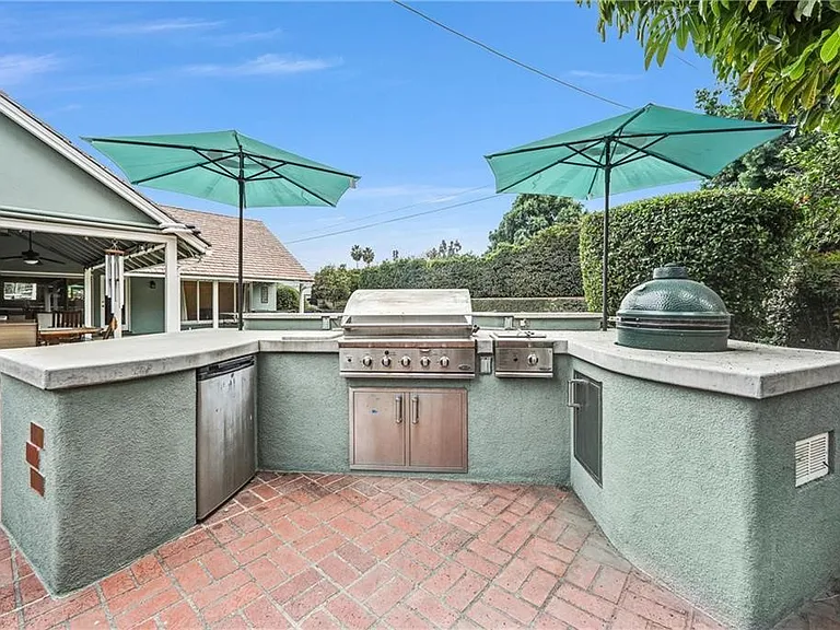 17300 Sunburst St — Photo 23
