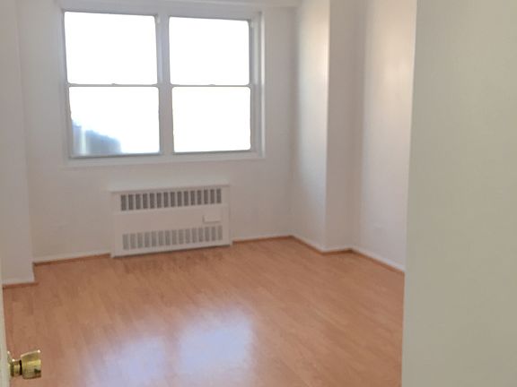5th image of 2475 W 16th St APT 11B