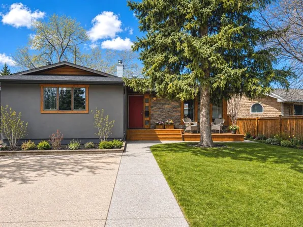 51 N Foxwell Rd SE, Calgary, AB T2H 1A4