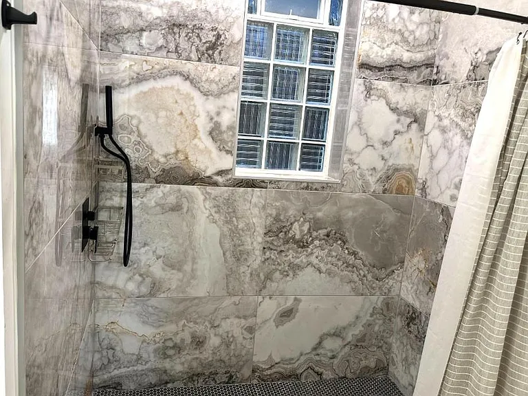 705 Bedford Ave — Photo 5