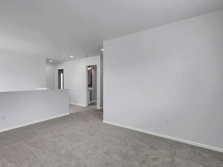 7668 Sabino Ln — Photo 10