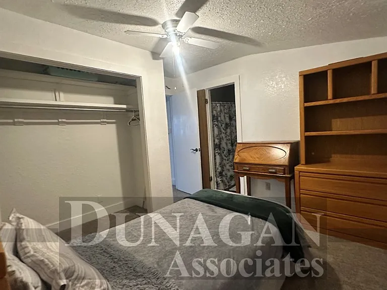 507 W Hagerman St — Photo 4