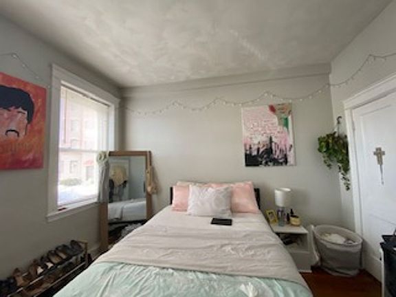 5th image of 1197 Commonwealth Ave #A2