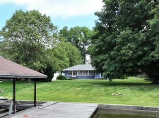 3238 N Hummingbird Dr, Monticello, IN 47960