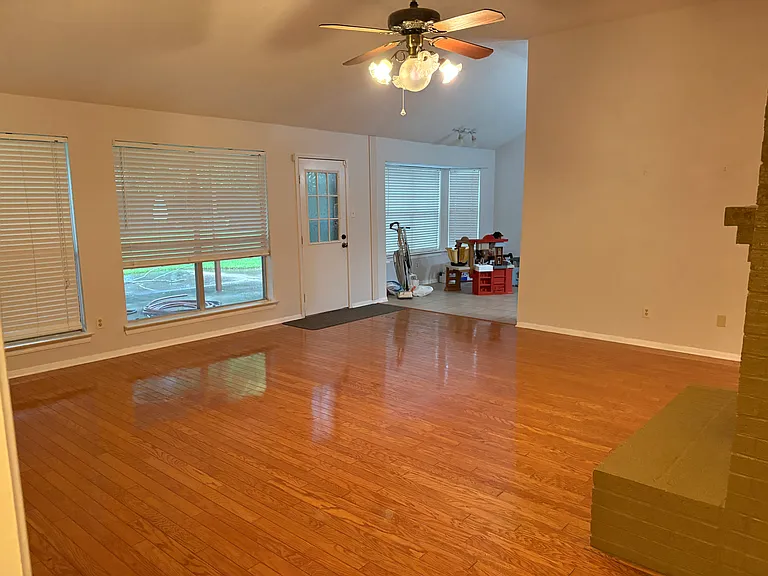 living room looking into kitchen