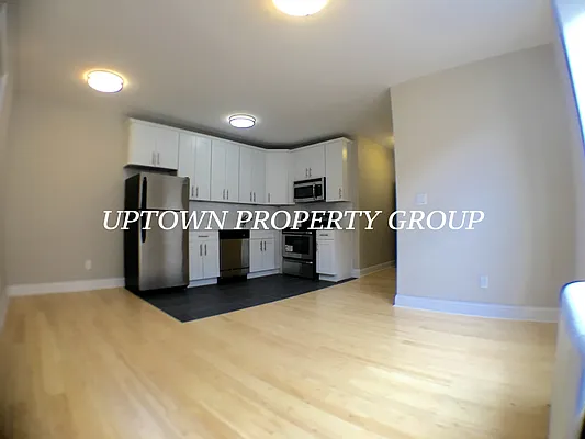 Rented by Uptown Property Group | media 11