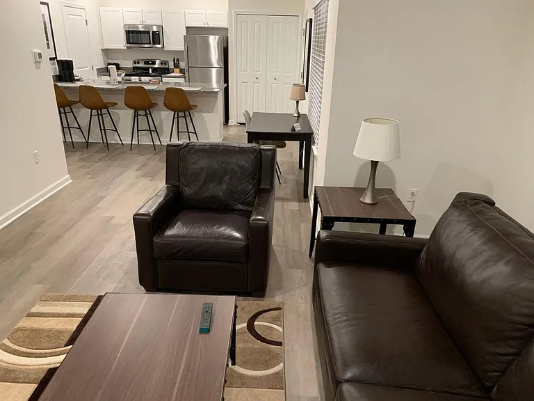 Towne Center Apartments — Photo 27
