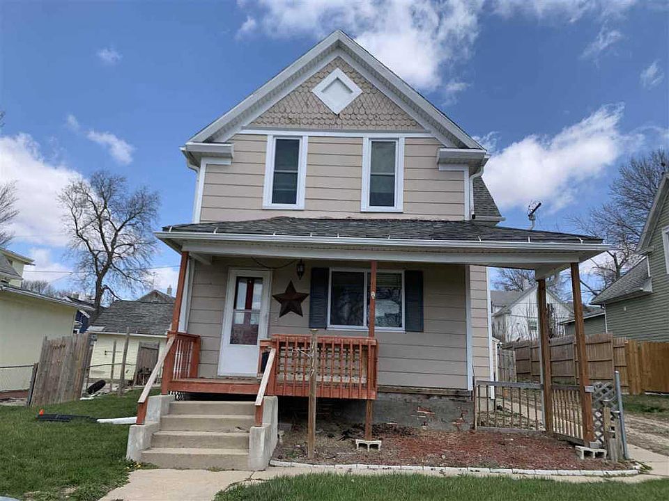1st image of 1417 W 4th St