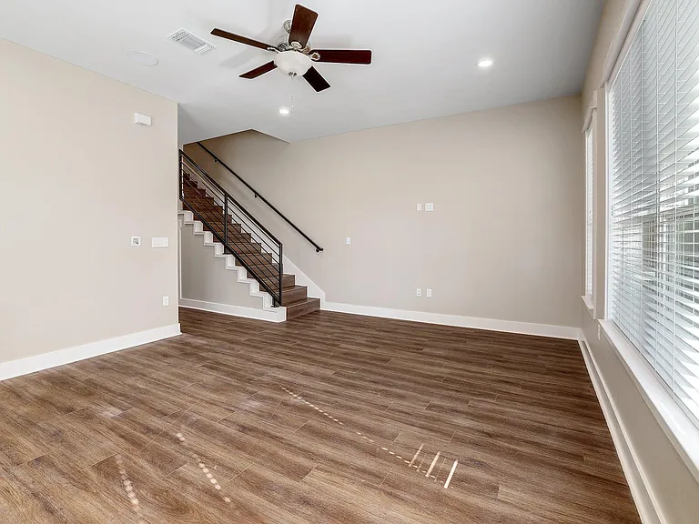 1706 Cedar Bend Dr #A — Photo 7