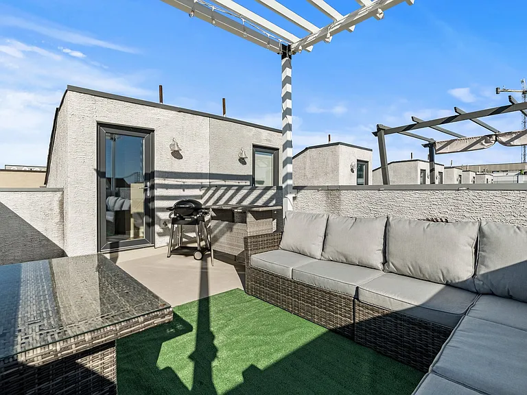 Private roof deck