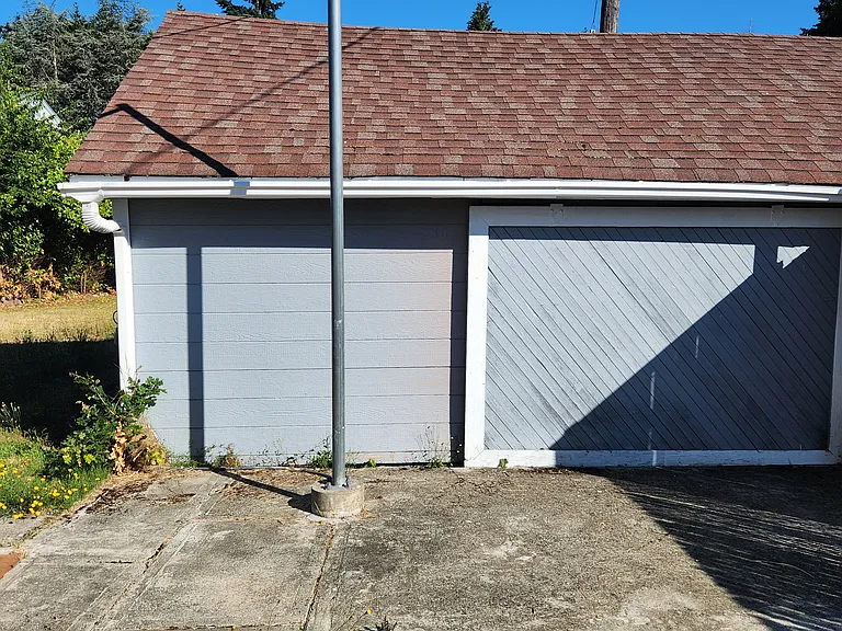 15212 Washington Ave SW — Photo 15