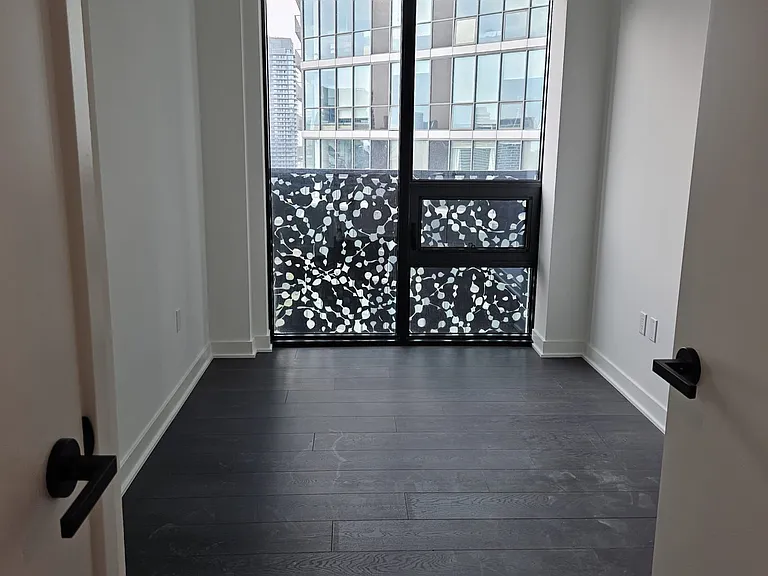 55 Charles St E #2706 — Photo 35