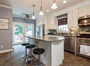 84 Vine St, Woonsocket, RI 02895