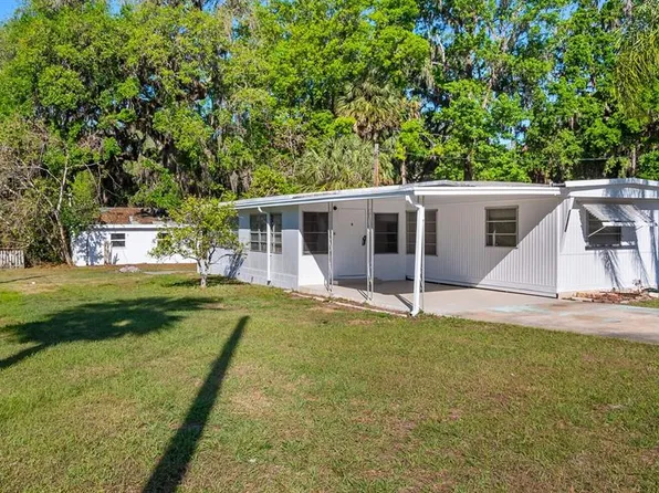 28821 Hubbard St, Leesburg, FL 34748