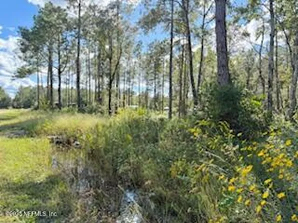 10715 YEAGER Avenue, Hastings, FL 32145