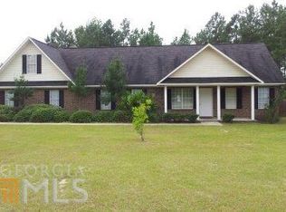 812 King Arthur Dr, Statesboro, GA 30458