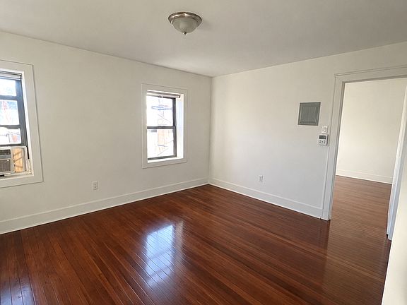 4th image of 353 Flatbush Ave APT 4R
