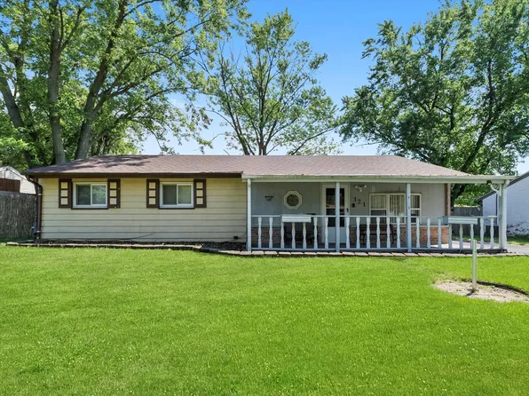 121 Cypress Dr, Bolingbrook, IL 60440