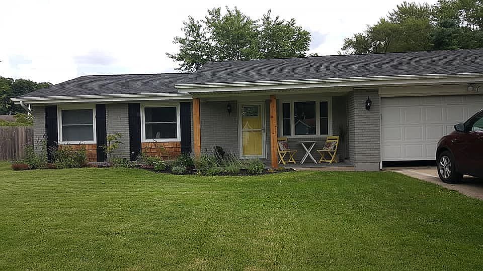 1st image of 2023 Thornhill Dr