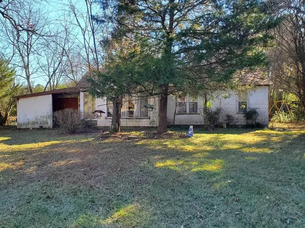 4055 Highway 8 W, Mena, AR 71953