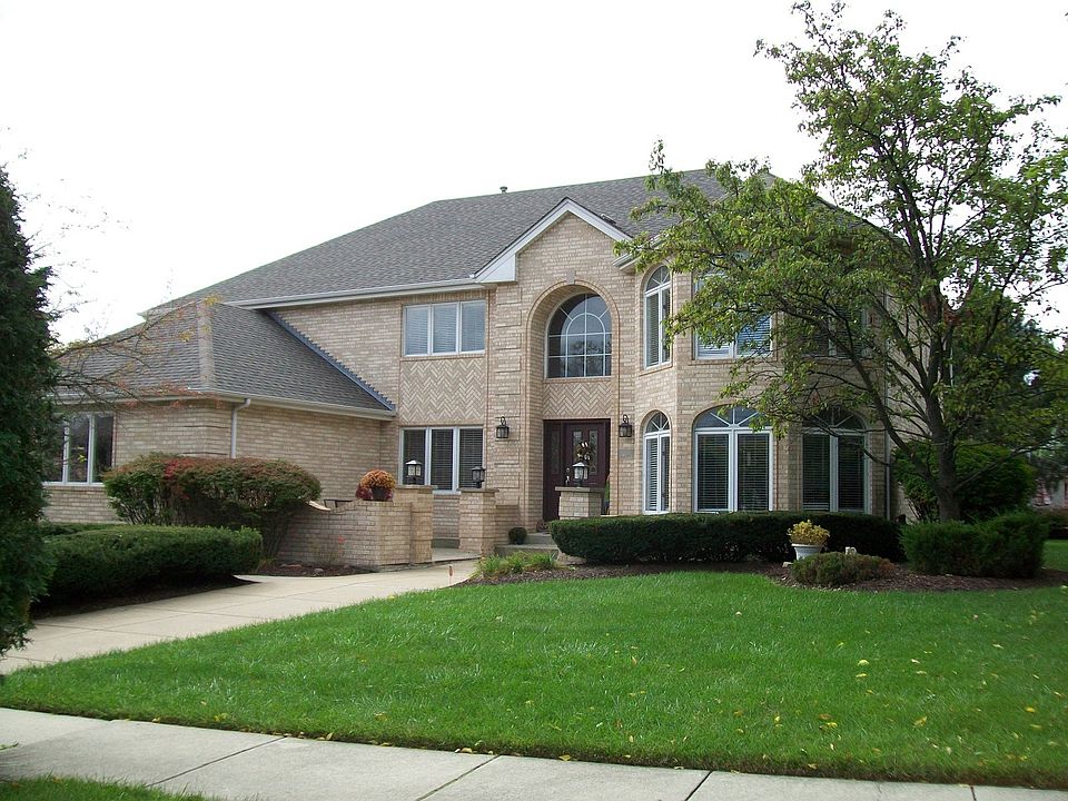 1st image of 10947 W 140th St