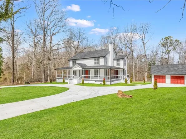 76 E Oak St, Luthersville, GA 30251