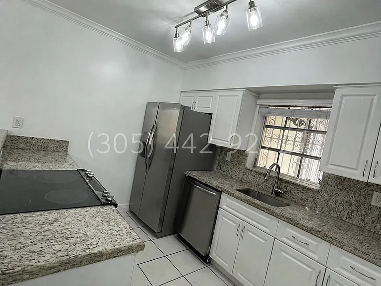 828 Lorca St — Photo 10