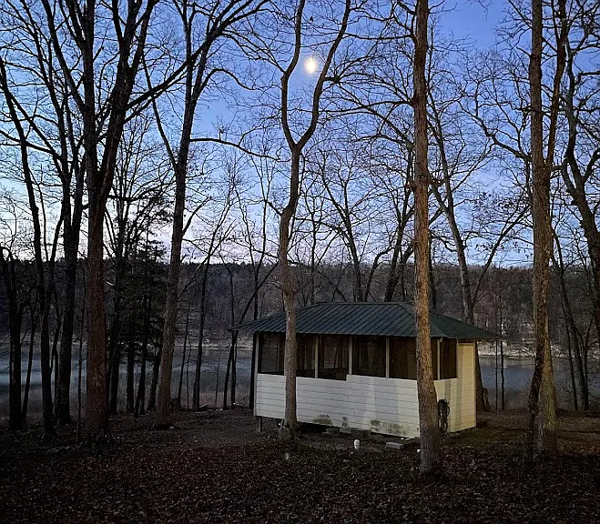 300 Meacham Ln — Photo 8