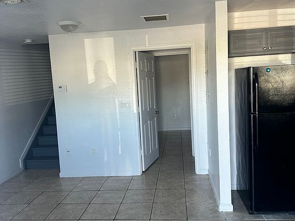 4th image of 42 NE 166th St #42