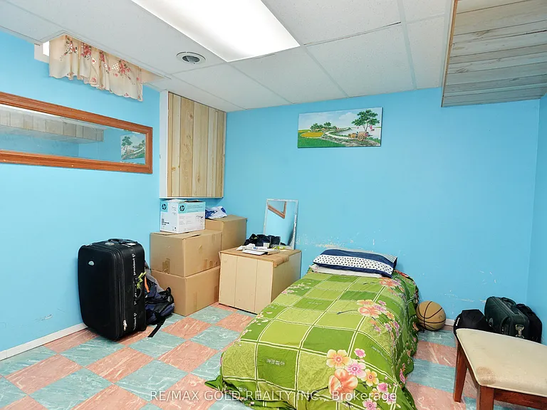 9 Ravenswood Dr — Photo 35