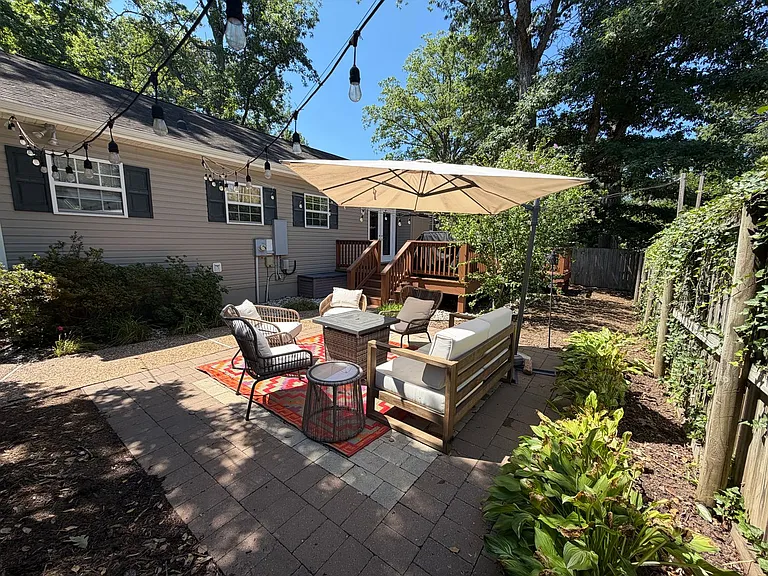 1611 Cherry Ave — Photo 40
