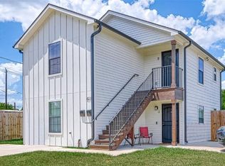 4735 Redbud St #B, Houston, TX 77033