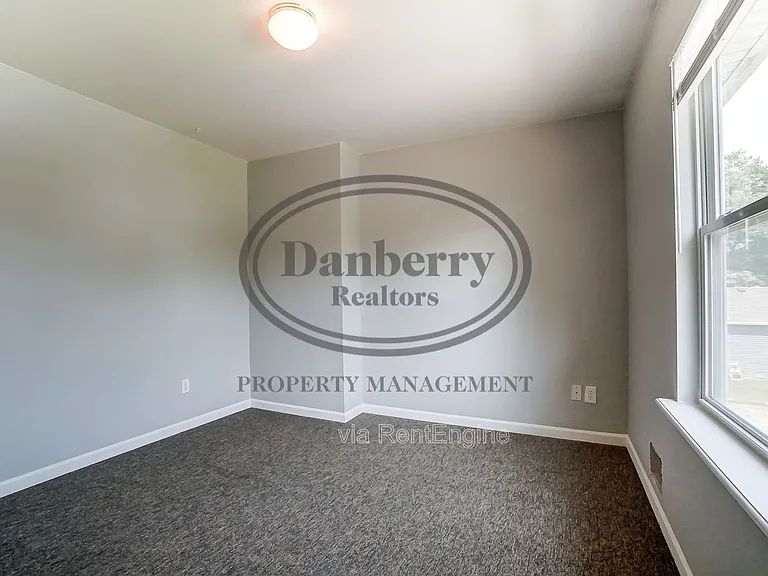 3704 Willow Run Dr — Photo 26