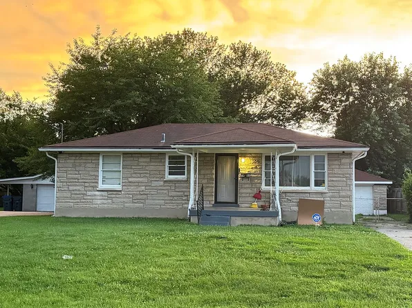 7902 Jonquil Dr, Louisville, KY 40258