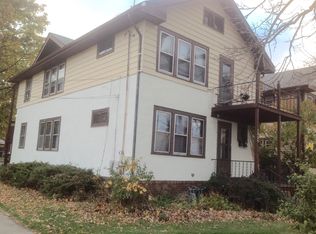 1225 Grand Ave, Waukegan, IL 60085